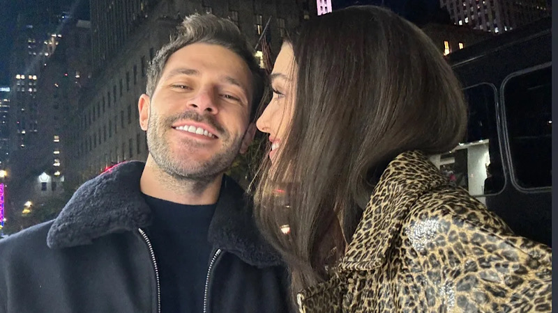 Пара Ханде Эрчел и Хакан Сабанджи расстались